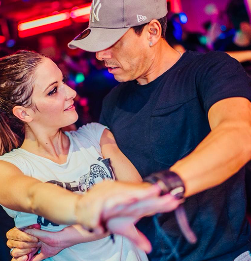 Cour de bachata avec giorgio